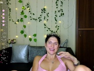 에로틱 한 영상 채팅 AliannaSoloKisses