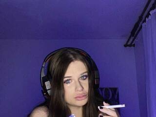 에로틱 한 영상 채팅 Alice-darkness