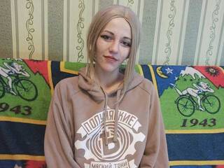 에로틱 한 영상 채팅 Alice-Hoffman