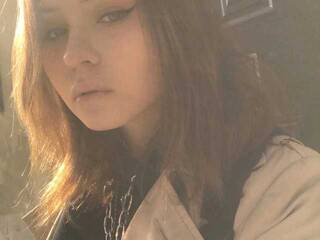 에로틱 한 영상 채팅 AliceBeltran