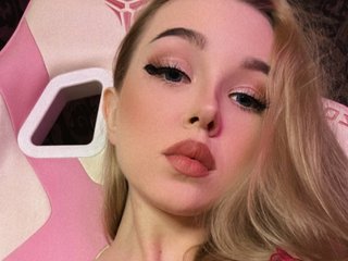 에로틱 한 영상 채팅 AliceDavidson