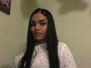 에로틱 한 영상 채팅 aliceevanns