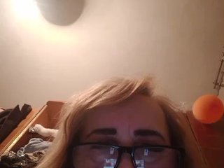 에로틱 한 영상 채팅 Alina1965