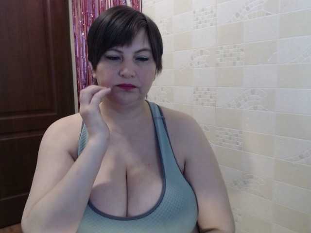 사진 AlinaGold squirt lovense from 5 tokens