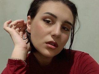 에로틱 한 영상 채팅 AlinaWild