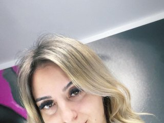 에로틱 한 영상 채팅 AlisaCamerron