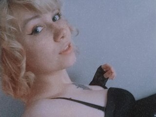 에로틱 한 영상 채팅 alisahoney