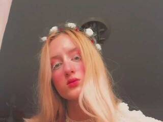 에로틱 한 영상 채팅 Alisalina2