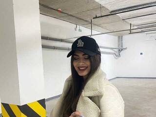 에로틱 한 영상 채팅 akimcevaa