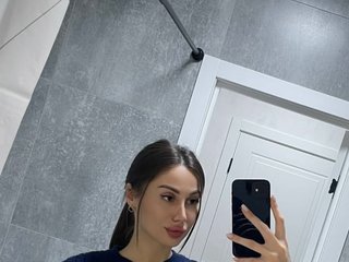 에로틱 한 영상 채팅 AlisaWil