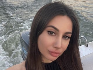 에로틱 한 영상 채팅 AlisaWil