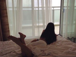 에로틱 한 영상 채팅 AliseAstra
