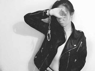 에로틱 한 영상 채팅 AlisiaShtorm