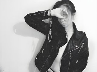 에로틱 한 영상 채팅 AlisiaShtorm