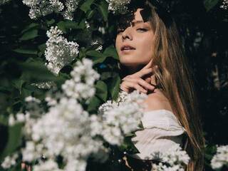 에로틱 한 영상 채팅 alisiya-love