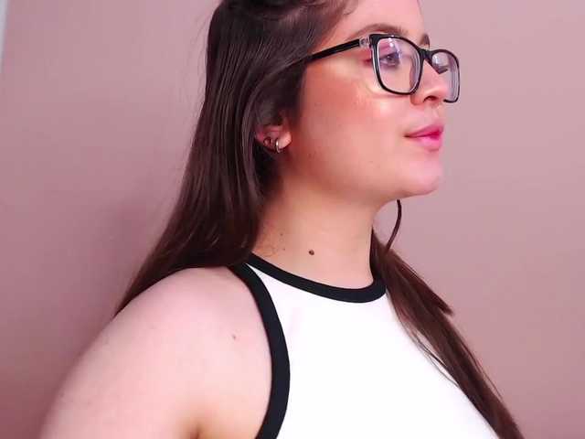 방송 스크린 샷 alissonevans