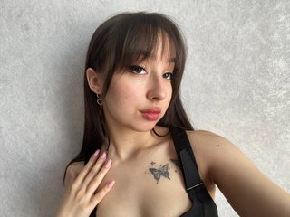 에로틱 한 영상 채팅 AlissonHaks
