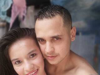 에로틱 한 영상 채팅 AlissonyGuido