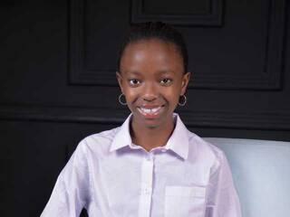 에로틱 한 영상 채팅 Alixeres