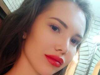 에로틱 한 영상 채팅 AllaAtHome