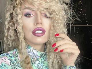 에로틱 한 영상 채팅 Allesya23