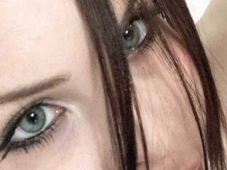 에로틱 한 영상 채팅 AllexAww