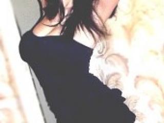 에로틱 한 영상 채팅 allianna