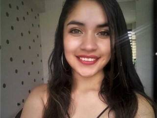 에로틱 한 영상 채팅 allie-kiss