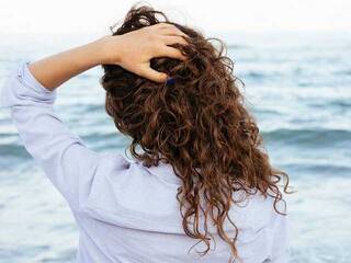 에로틱 한 영상 채팅 Allison-Argent18