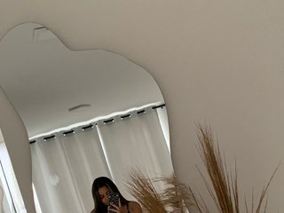 에로틱 한 영상 채팅 Allisonowens