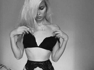 에로틱 한 영상 채팅 Ally--Ally