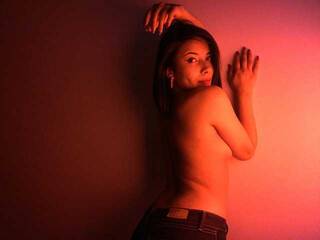 에로틱 한 영상 채팅 AllyBurdett