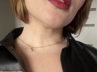 에로틱 한 영상 채팅 alyavibe69
