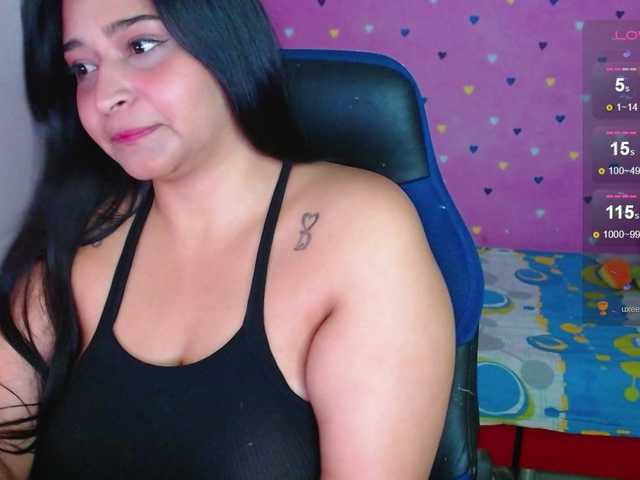 사진 Alyson- #latina #bbw #natural #squirt #curvy #young #big tits #big ass