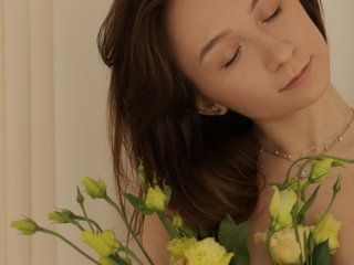 에로틱 한 영상 채팅 Alythea