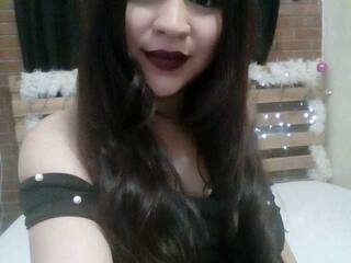 에로틱 한 영상 채팅 Amal-star