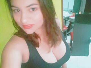 에로틱 한 영상 채팅 Amanda-23