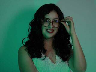 에로틱 한 영상 채팅 EvoletMK