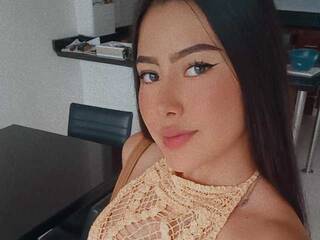 에로틱 한 영상 채팅 Amber-villin