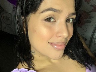 에로틱 한 영상 채팅 AmberMonet