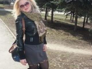 에로틱 한 영상 채팅 ameli93