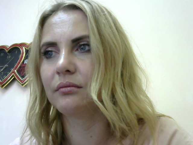 방송 스크린 샷 AmeliaNelson