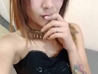 에로틱 한 영상 채팅 AmelieFeu