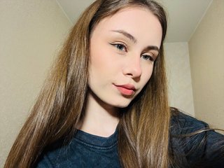 에로틱 한 영상 채팅 AminaLuxuryyy