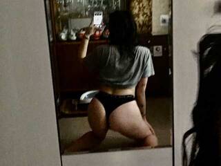 에로틱 한 영상 채팅 AmitaSexa