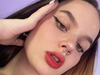에로틱 한 영상 채팅 amy_Little_doll