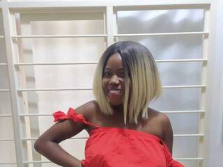 에로틱 한 영상 채팅 AmyBlacks