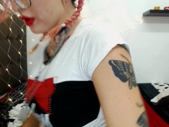 방송 스크린 샷 amyhardd