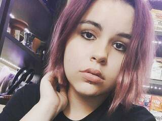 에로틱 한 영상 채팅 AmyLinn