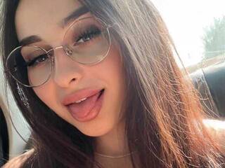 에로틱 한 영상 채팅 AmyTvist